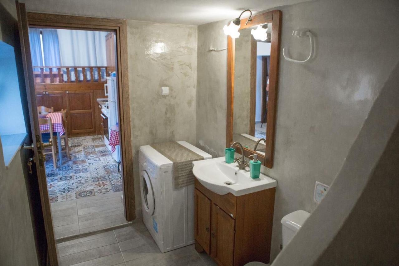 Grandmother'S House Apartment Psinthos ภายนอก รูปภาพ