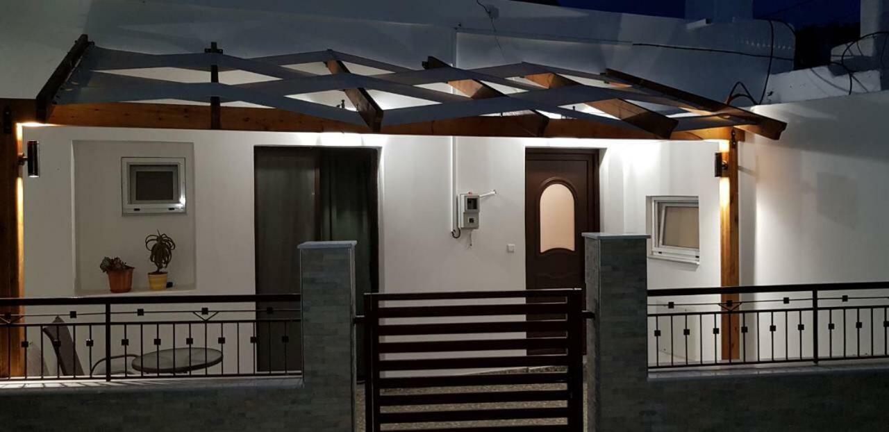 Grandmother'S House Apartment Psinthos ภายนอก รูปภาพ